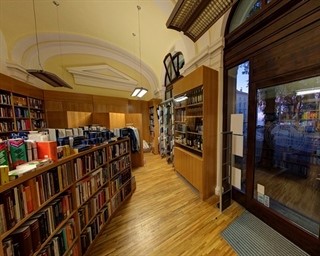 Božićni popust u sveučilišnoj knjižari ''Citadela''